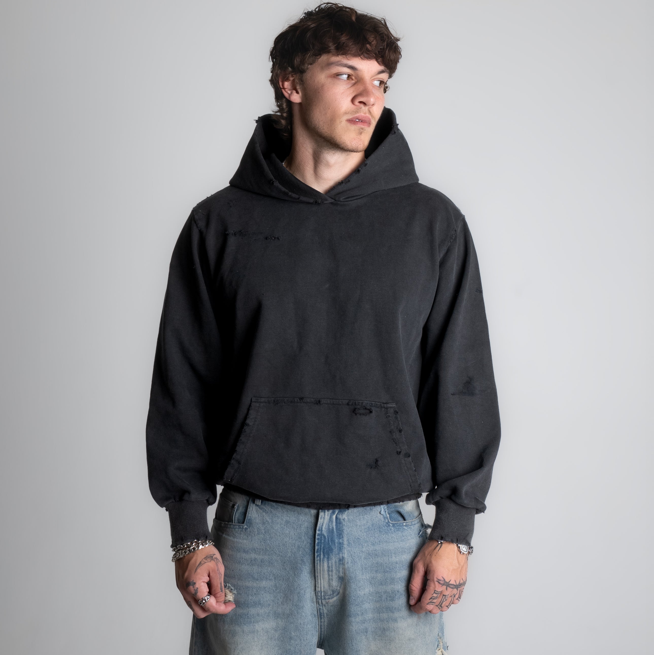 "1917" patch hoodie
