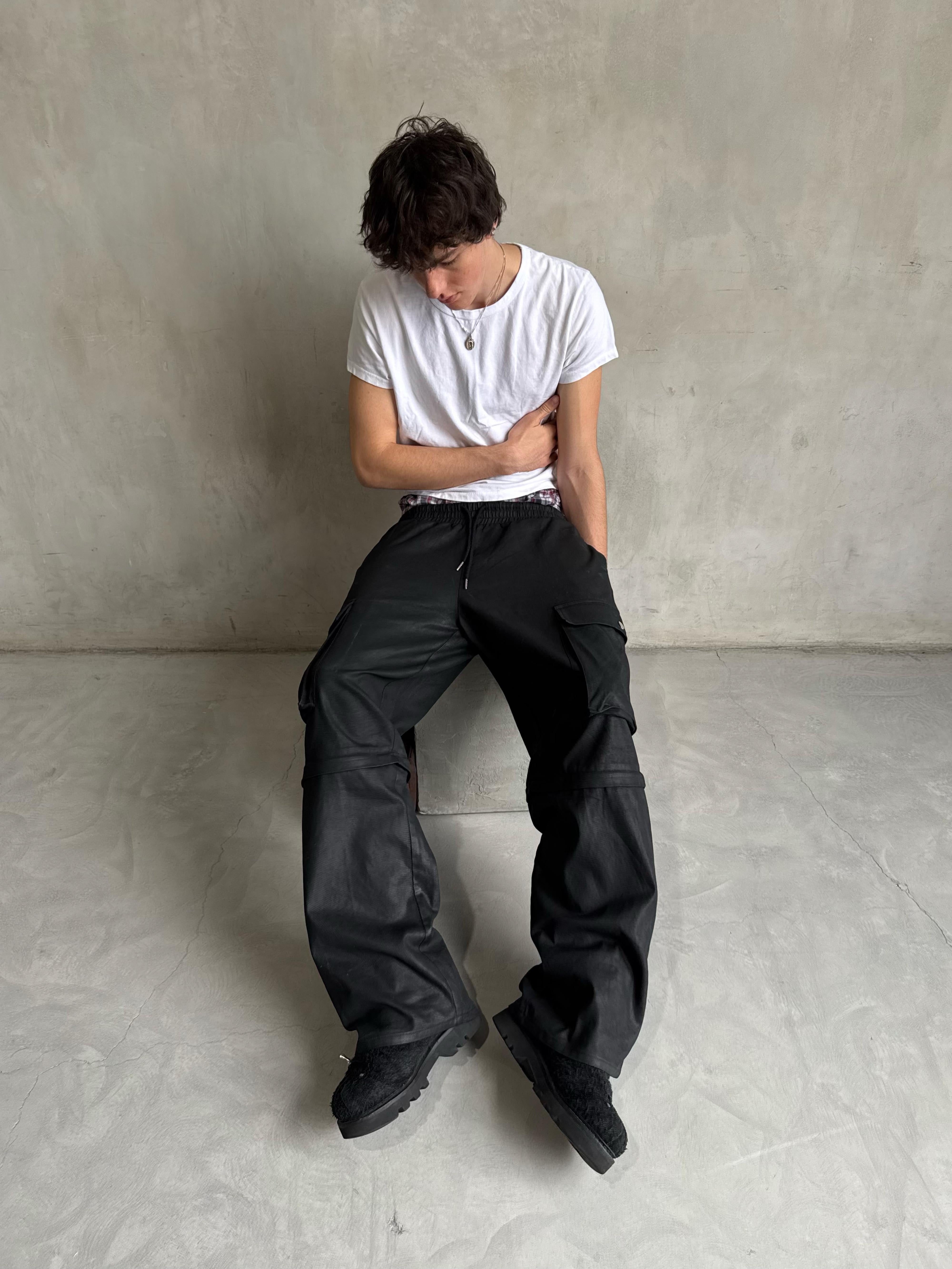 "WAXED ZIP-OFF" cargo pants