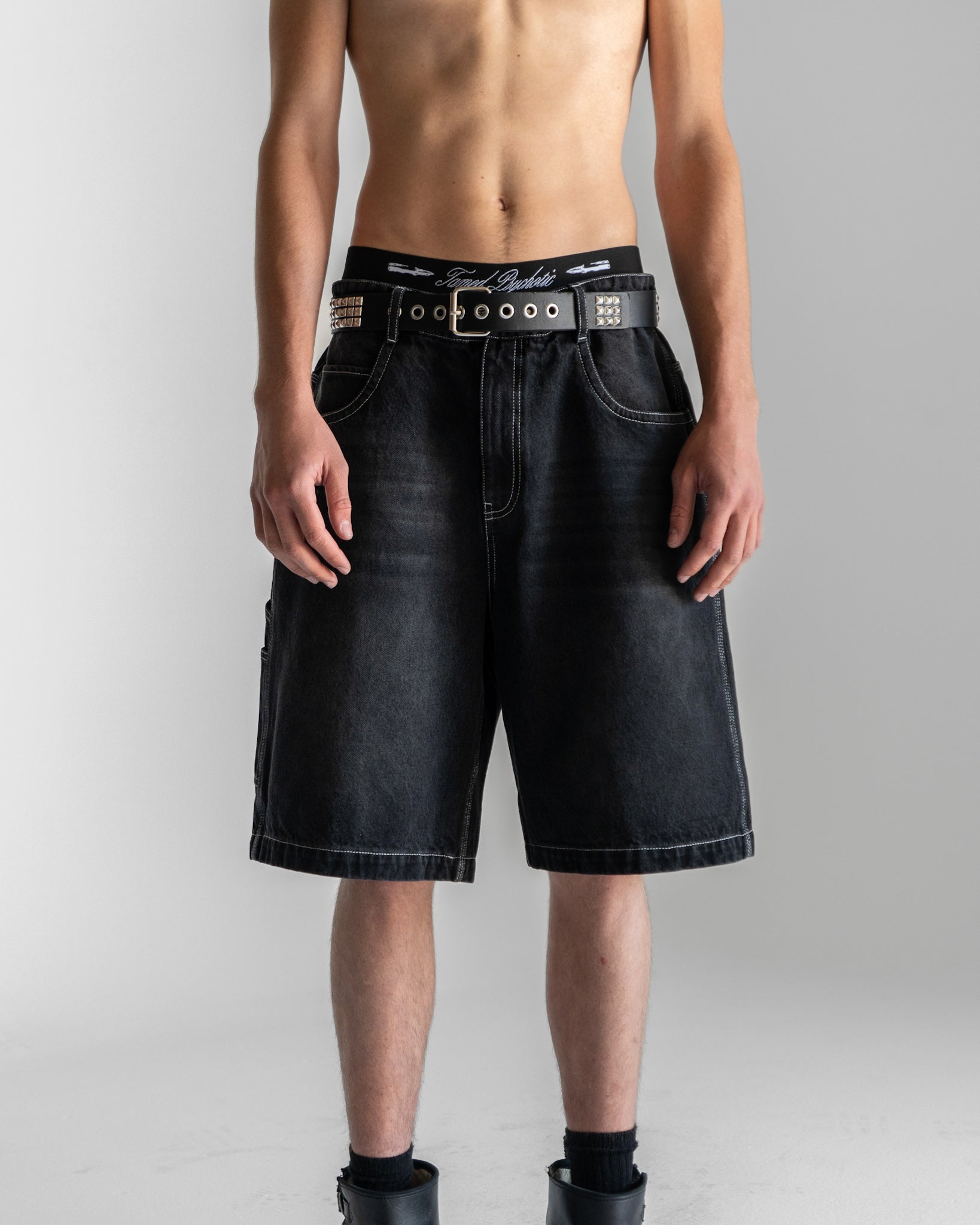 MAVERICK DENIM SHORTS BLACK